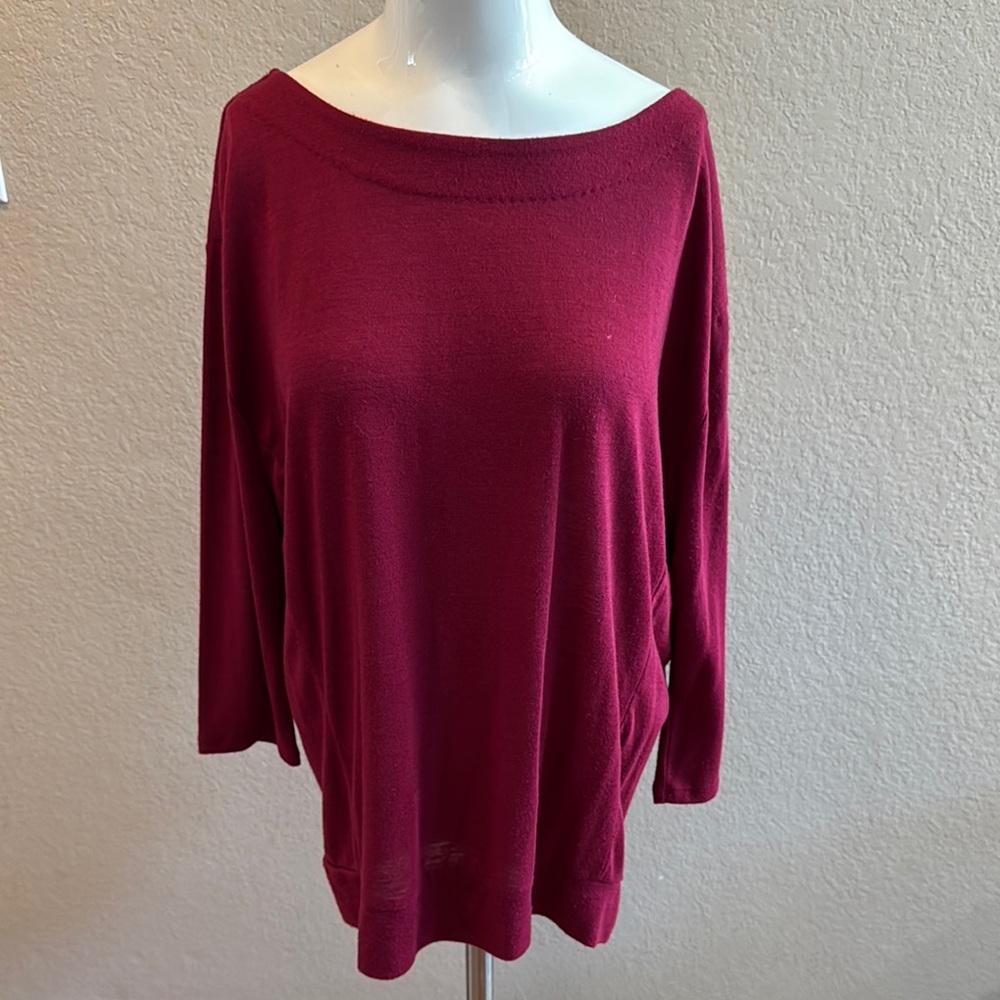 LOFT Rich‎ Red Knit Top size medium